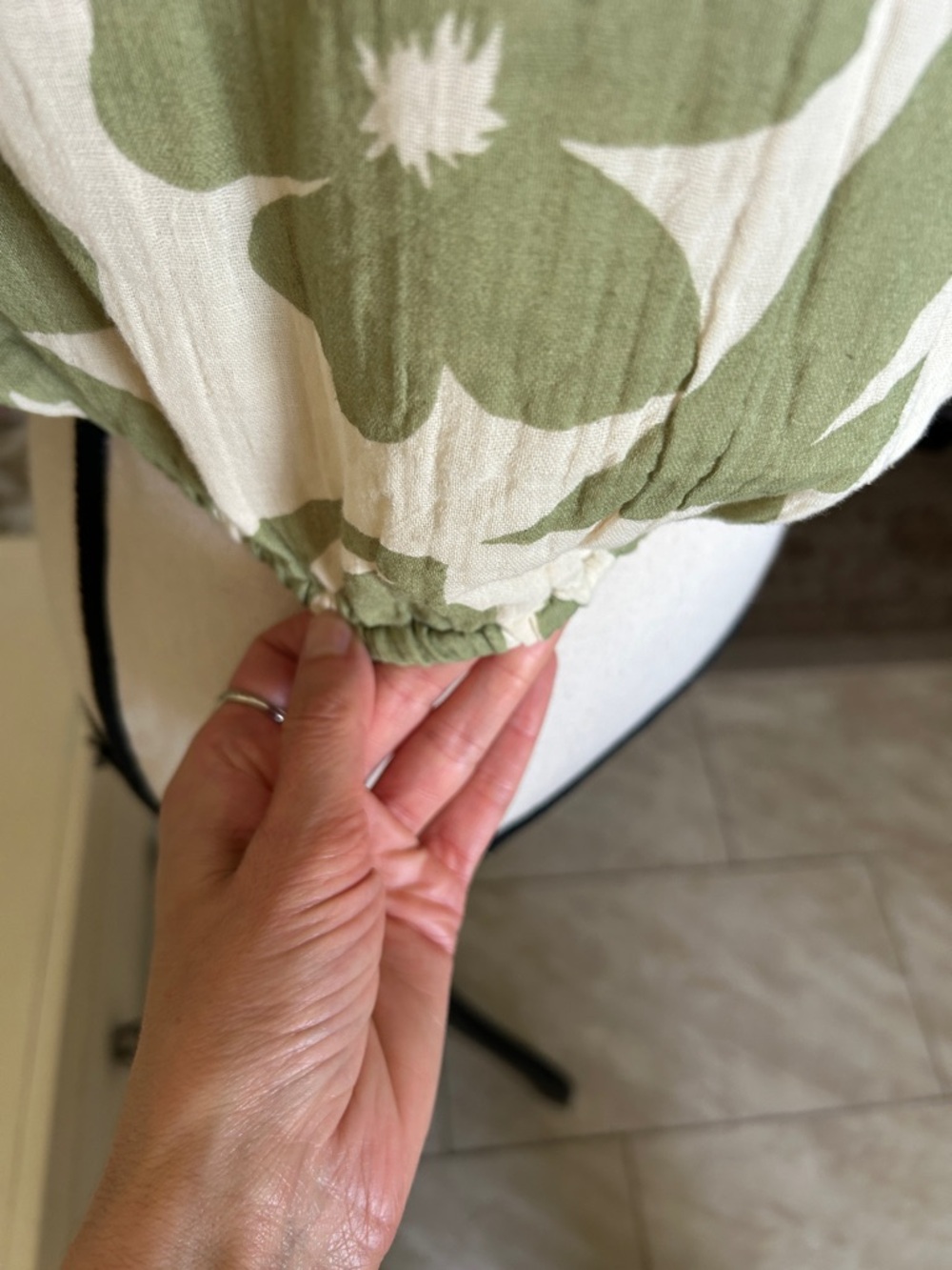 Nwt salty lemon gauze, 100% cotton boho floral green cream crop tank top L - Picture 6 of 10